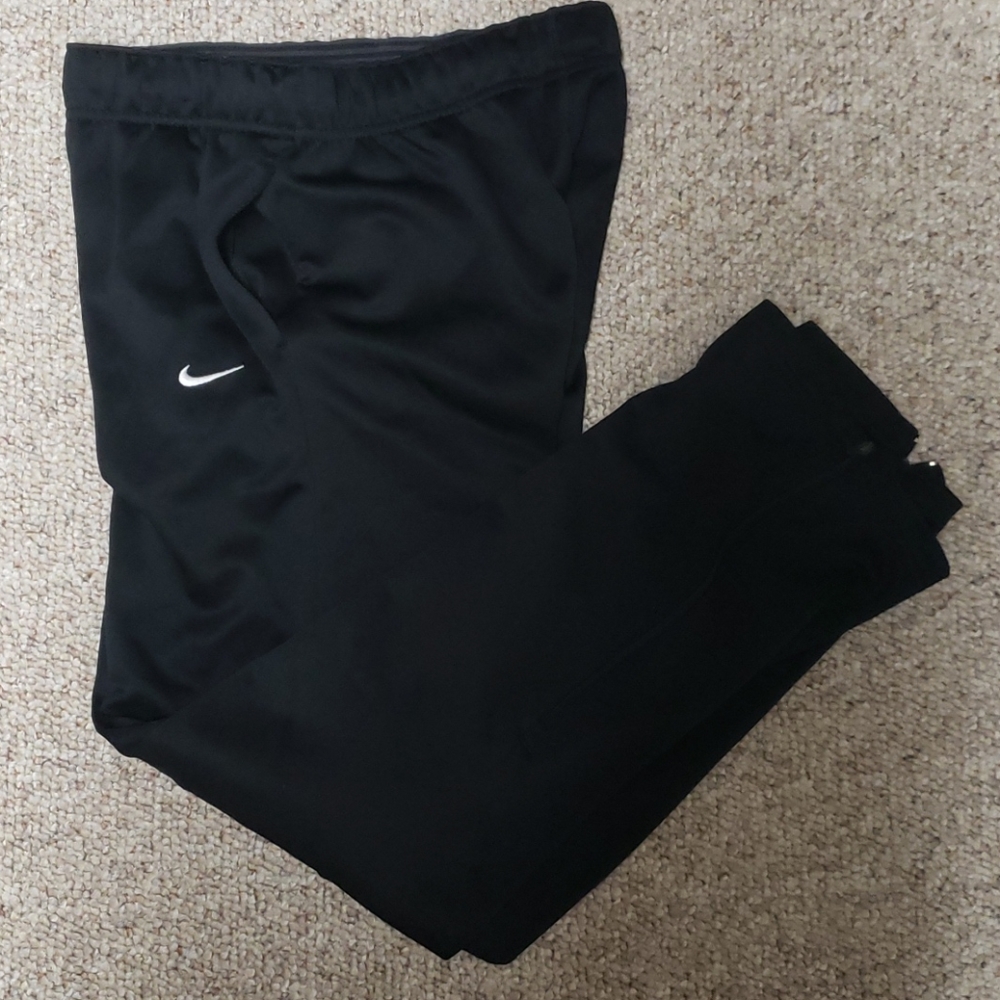 Athletic collection! - Picture 2 of 10